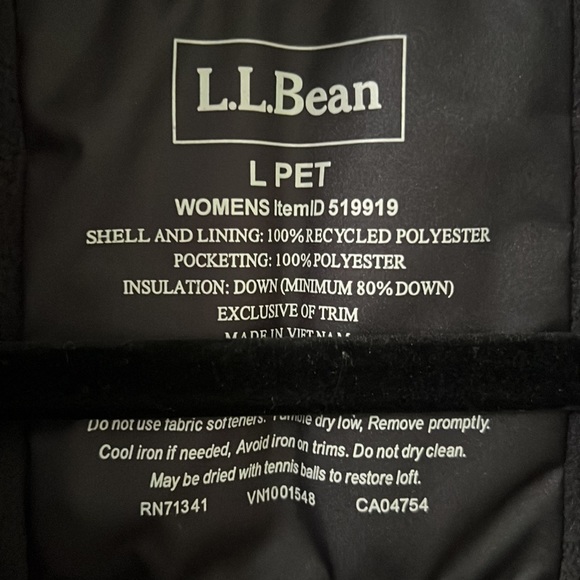 LL Bean Vest - Picture 6 of 7